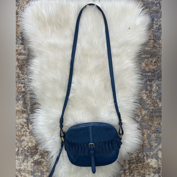 Fossil Kendall Blue Leather Tasseled Crossbody Boho Handbag - Picture 3 of 12